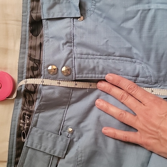 Oakley ski/snowboard pants - Picture 10 of 16